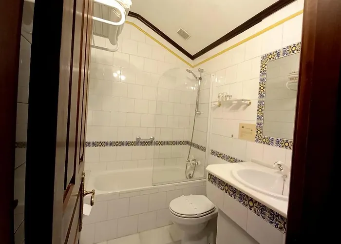 Hotel Eutimio Llastres