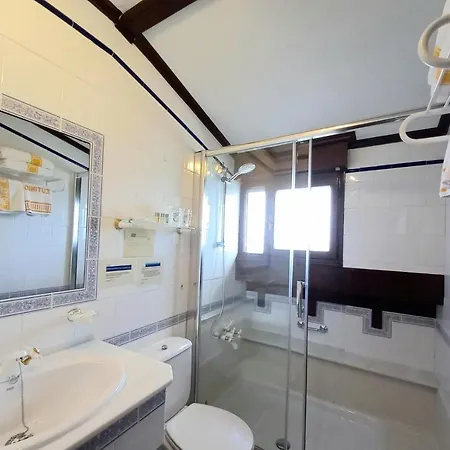 Hotel Eutimio Llastres